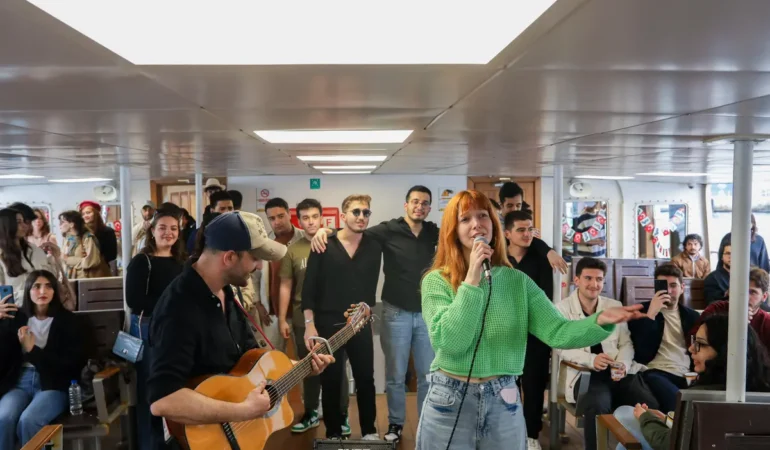 İstanbul’da Gençlik Bayramı Coşkusu Zirvede