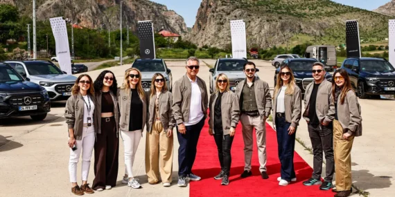Mercedes-Benz'den Doğu Ekspresi'nde Lüks Tanıtım