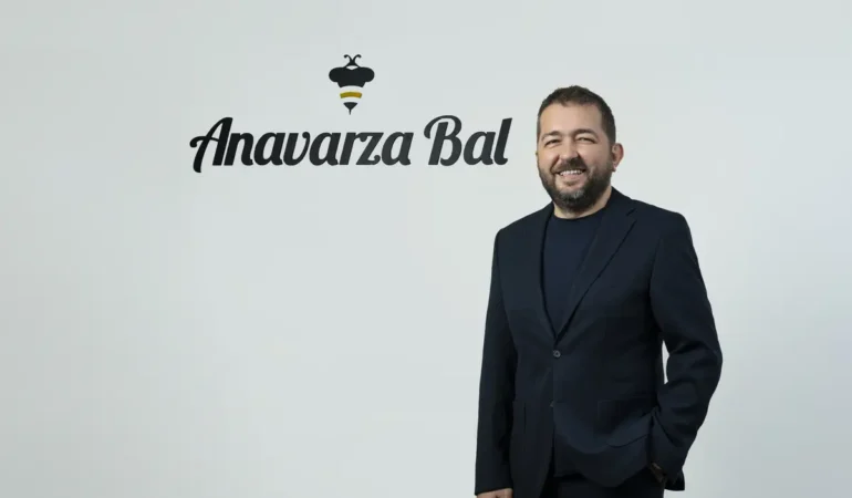 Dünyanın En Büyük Arı Oteli Yolda