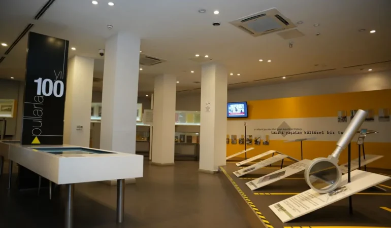 Ziyaretçi Akını: Müzede Tarih Canlandı