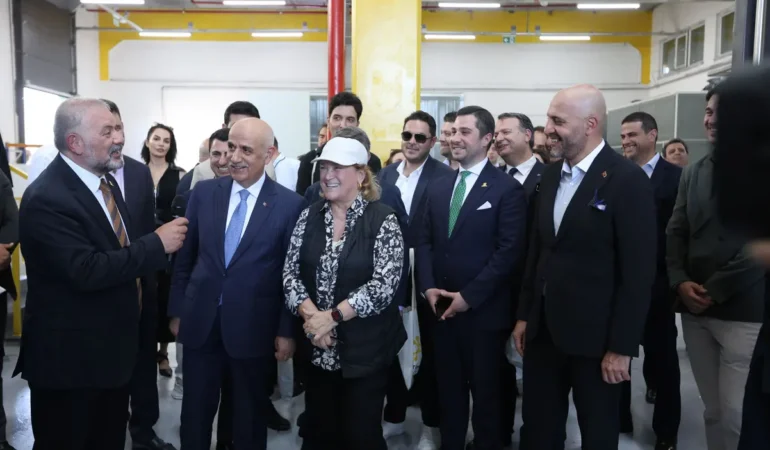 Sabancı’dan Küresel Adım: Nano Başarı