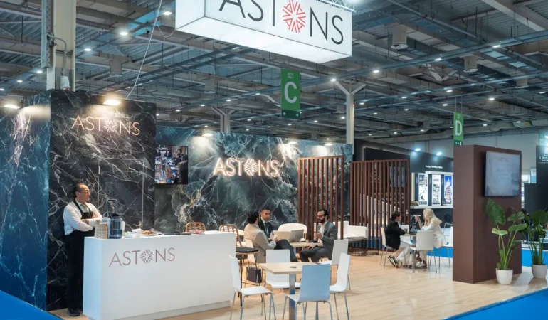 Astons, Atina’da Stratejik Hamleler Yapıyor