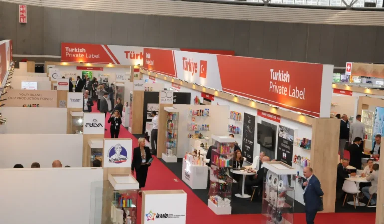 Küresel Arenada Türk Markalarının Türküsü