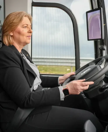 MAN Türkiye'de Alman Bakan Bas eCoach Elektrikli Otobüsü Test Etti