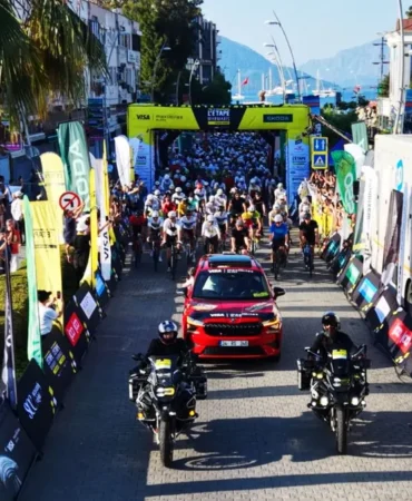 Tour de France Rüzgarı Etti