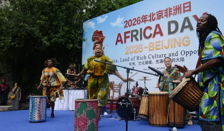 Kaçırma: Çin-Afrika İlişkilerinde Tarihi Dönüşüm